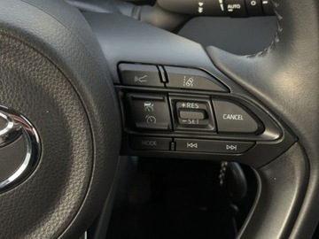 Toyota 2022 Toyota Yaris 1.5 Hybryda 116KM Automat Kamera Aktywny Tempomat 1.5, zdjęcie 17