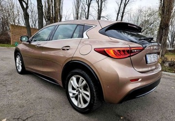 Infiniti Q30 1.6T 122KM 2016 Infiniti Q30 Infiniti Q30 1.6t Premium 1.6 Benzyna 122KM, zdjęcie 6
