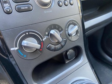 Suzuki Splash 2014 Suzuki Splash Suzuki Splash 1.0 Benzyna 5-Drzwi Klimatyzacja Benzyna 65KM, zdjęcie 22