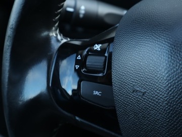 Peugeot 308 II SW 1.2 PureTech 130KM 2015 Peugeot 308 1.2 PureTech, Salon Polska, Navi, zdjęcie 19