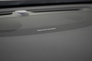 Volvo S60 II Sedan Facelifting 2.0 T4 DRIVE-E 190KM 2019 INSCRIPTION__ KAMERY 360__PANORAMA__HARMAN KARDON, zdjęcie 32