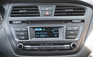 Hyundai i20 II Coupe 1.2 MPI 84KM 2017 Hyundai i20 Bezwypadkowy Serwisowany 1-Wlasciciel Klimatyzacja Alu Pdc Asy, zdjęcie 20