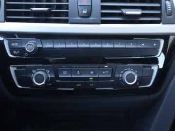 BMW Seria 3 F30-F31-F34 Gran Turismo Facelifting 2.0 330i 252KM 2019 BMW 3 330 i, Salon Polska, Serwis ASO, Automat, zdjęcie 15