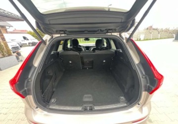 Volvo XC60 II 2023 Volvo XC 60 Automat Elektryczna klapa 4x4 2.0 Diesel 197KM, zdjęcie 21