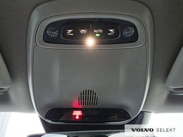 Volvo V40 II Hatchback Facelifting 1.5 T3 152KM 2019 Volvo V40 PL salon Momentum T3 152KM Aut Klima Hak, zdjęcie 24