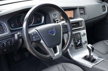 Volvo V60 I Kombi Facelifting 2.0 D2 DRIVE-E 120KM 2017 MEGA STAN 2.0D2 LIFT SKÓRA NAVI LED XENON CIEMNA PODSUFITKA VAT 23% GWARA, zdjęcie 21