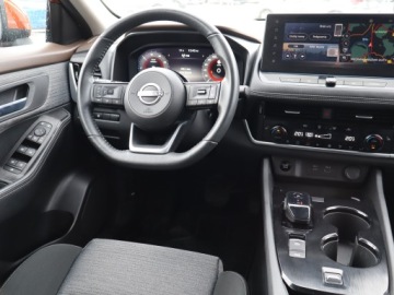 Nissan X-Trail IV 1.5 VC-T e-POWER 204KM 2022 Nissan X-Trail 1.5 VC-T e-Power, Salon Polska, zdjęcie 6