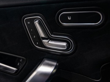 Mercedes Klasa A W177/V177 Hatchback AMG Facelifting 2.0 A35 306KM 2025 MERCEDES-BENZ A Klasa 35 AMG 4-Matic 2.0 (306KM) 2025, zdjęcie 15