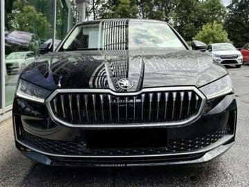 Skoda Superb IV 2025 SKODA Superb L&amp;K 2.0 TDI DSG 4x4 Sedan 193KM 2025, zdjęcie 1