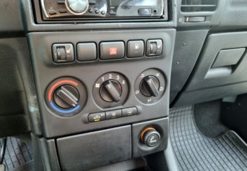 Opel Zafira A 1.6 16V 101KM 2004 Opel Zafira 1,6 Benzyna Klima 7-osob 1.6 Benzyna 100KM, zdjęcie 26