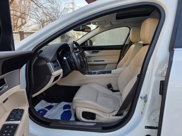 Jaguar XF II Sedan 3.0 V6 340KM 2017 JAGUAR XF V6 3.0l benzyna 340KM Bezwypadkowy Pedantycznie zadbany, zdjęcie 3