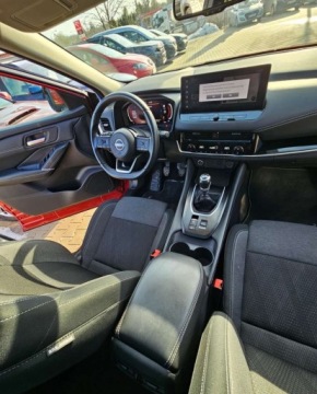 Nissan Qashqai III Crossover 1.3 DIG-T MHEV 140KM 2022 Nissan Qashqai Nissan Qashqai 1.3 Benzyna 140KM, zdjęcie 24