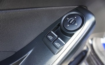 Ford Fiesta VII Hatchback 3d Facelifting 1.25 82KM 2015 Ford Fiesta Bezwypadkowy Serwisowany 1-Wlasciciel Kliamtyzacja 1.25 Benzyn, zdjęcie 24