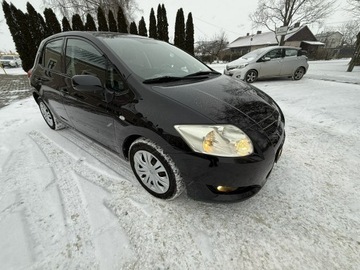 Toyota Auris I Hatchback 2.0 D-4D 125KM 2007 Toyota Auris 2.0D-4D 2007r Climatronic 5-Drzwi, zdjęcie 2