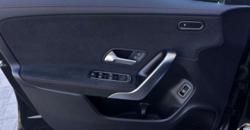 Mercedes CLA C118/X118 Shooting Brake Facelifting 1.3 200 163KM 2025 Mercedes-Benz CLA SalonPL AMG Line Panorama Tempomat LED Kamera FV VAT23, zdjęcie 8