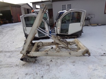 Wywrotnica mechanizm wysokiego wysypu wywrotu wywrot kiper