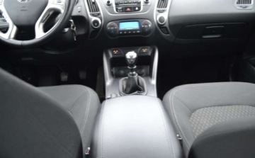 Hyundai ix35 SUV 1.6 GDI 135KM 2012 Hyundai ix35 BEZWYPADKOWY - 1 wlasciciel - zadbany - po oplatach 1.6, zdjęcie 27