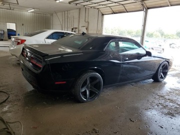Dodge Challenger III 2019 Dodge Challenger RT Scat Pack 2019 6.4L 6.4 Benzyna 485KM, zdjęcie 3