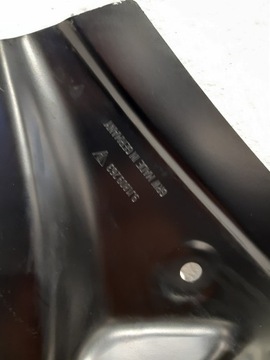 DRŽÁKY BLATNÍKU ZADNÍHO PORSCHE TAYCAN