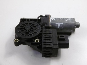FORD MONDEO MK3 MOTOREK OKNO ZADNÍ PRAVÝ 0130821772