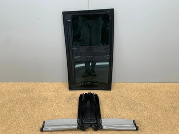 Комплект панорамных шторок на крыше BMW i3