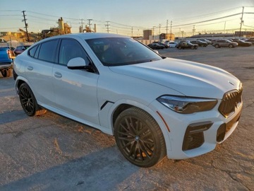 BMW X6 G06 2022 BMW X6 xDrive40i 2022 3.0 Benzyna 335KM, zdjęcie 4