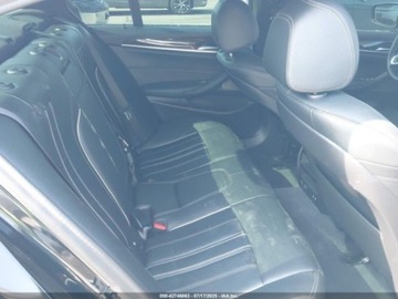 BMW Seria 5 G30-G31 2021 BMW Seria 5 540i 2021 3.0l 3.0 Benzyna 335KM, zdjęcie 12