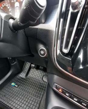 Volvo XC40 Crossover 1.5 T3 156KM 2018 VOLVO XC40 1.5 T Pamiec full Led Alu navi Kamera, zdjęcie 29