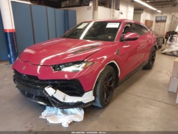 Lamborghini Urus 2024 Lamborghini Urus Performante 2024 4.0 Benzyna 657KM, zdjęcie 1