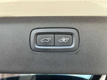 Volvo XC90 II 2021 Volvo XC 90 2.0 benzyna 250 KM automat 4x4 zarej w PL niski przebieg, zdjęcie 34