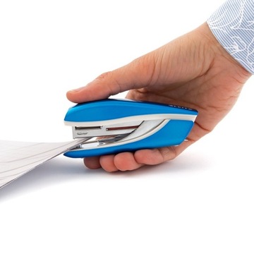 Степлер Leitz Wow 5528, СИНИЙ
