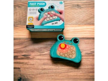 ЭКСКАВАТОР ДЛЯ ДЕТЕЙ СЕЛЬСКОХОЗЯЙСТВЕННО-СТРОИТЕЛЬНАЯ МАШИНА