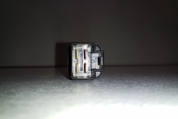 SENZOR PEDÁLU BRZDY NISSAN PATHFINDER III (R51) 5208U 2.5L DIESEL 128KW