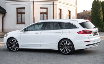 Ford Mondeo V Kombi 2.0 TDCi 180KM 2018 Ford Mondeo 2.0TDCI 180KM FullLedy Navi Camera Automat Alu 20 VAT 23 2.0, zdjęcie 9