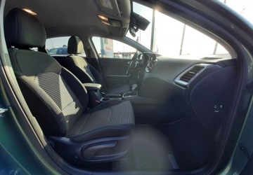 Kia Ceed III Hatchback Facelifting  1.5 T-GDI 140KM 2024 Kia Ceed MSMT 1,5T-GDI 140KM DCT Salon Polska 1.5 Benzyna 140KM, zdjęcie 22