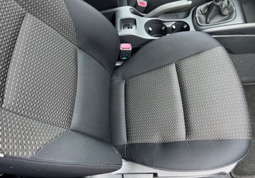 Hyundai i30 I CW 1.6 DOHC CVVT 126KM 2009 Hyundai i30 1.6Benz.126KM Klima Alufelgi ESPKurtyny Pelen Serwis FAKTURA G, zdjęcie 9