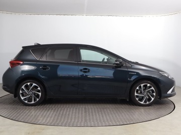 Toyota Auris II Hatchback 5d Facelifting 1.8 Hybrid 136KM 2015 Toyota Auris Hybrid, Salon Polska, Serwis ASO, zdjęcie 5