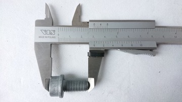 КРЕПЛЕНИЕ ВИНТОВЫМ ЗАЖИМОМ VW OE N90688902 4 шт.