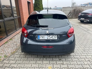Peugeot 208 I Hatchback 5d Facelifting 1.6 BlueHDi 100KM 2016 Peugeot 208 1.6 diesel panorama dach zarej w PL ksiazka serwis zamiana, zdjęcie 5