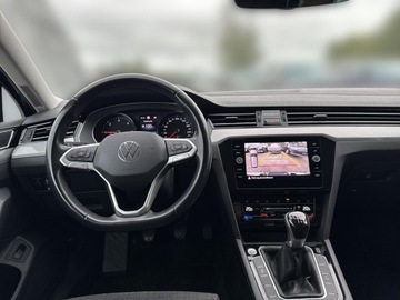 Volkswagen Passat B8 Variant Facelifting 2.0 TDI SCR 150KM 2021 Volkswagen Passat B8 2.0 TDI / 150 KM Bussines 6 b, zdjęcie 13