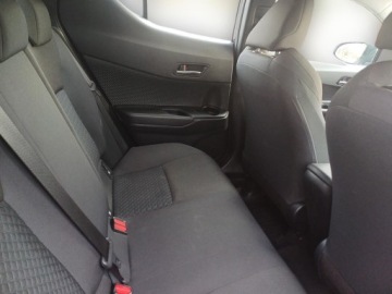 Toyota C-HR I Crossover Facelifting 1.8 Hybrid 122KM 2020 Toyota C-HR 1.8 Hybrid GPF Comfort 1.8 Hybrid GPF, zdjęcie 9