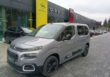 Citroen Berlingo III Osobowy M 1.2 PureTech 110KM 2023 Citroen Berlingo N1 Bogate wyposazenie Niski Przebieg 1.2 Benzyna 110KM