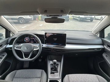 Volkswagen Golf VIII Hatchback Facelifting 1.5 TSI 116KM 2025 Volkswagen Golf Variant Life 1.5 TSI, 116 KM manua, zdjęcie 3