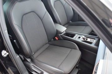 Cupra Formentor Crossover 1.5 TSI 150KM 2024 Cupra Formentor 1.5 eTSI 150KM DSGPak.Zimowy Immersive Egde Intelligent Dr, zdjęcie 35