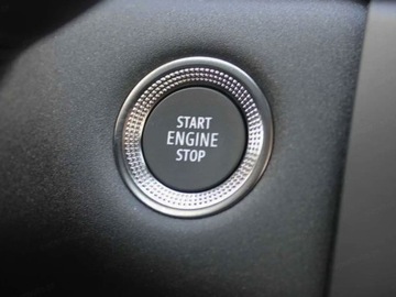 Renault 2025 Od ręki - Evolution 1.3 TCe mHEV 140KM, zdjęcie 7