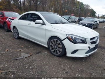 Mercedes CLA C117 2018 Mercedes-Benz CLA 2018 r.,2,0L 250 4MATIC 2.0 Benzyna 208KM, zdjęcie 5