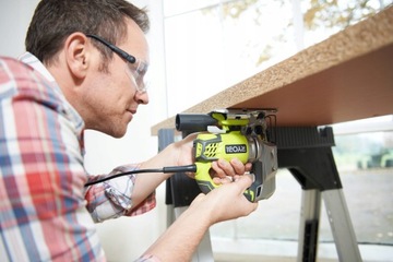 ЭЛЕКТРИЧЕСКИЙ ЛОББИК RYOBI RJS1050-K 680ВТ РЕГУЛИРОВКА СВЕТОДИОДА + КОРПУС