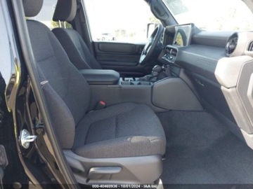 Toyota Land Cruiser VIII 2024 Toyota Land Cruiser 2024r., 4x4, 2.4L 2.4 Benzyna 326KM, zdjęcie 8