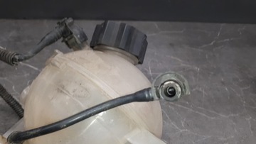 9684527680001 NÁDOBKA VYROVNÁVACÍ PEUGEOT PARTNER 1.6