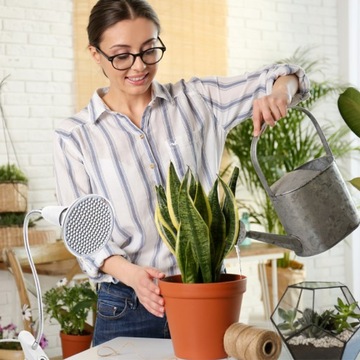 PANEL 200 СВЕТОДИОДНАЯ ЛАМПА ДЛЯ ВЫРАЩИВАНИЯ РАСТЕНИЙ, 20ВТ